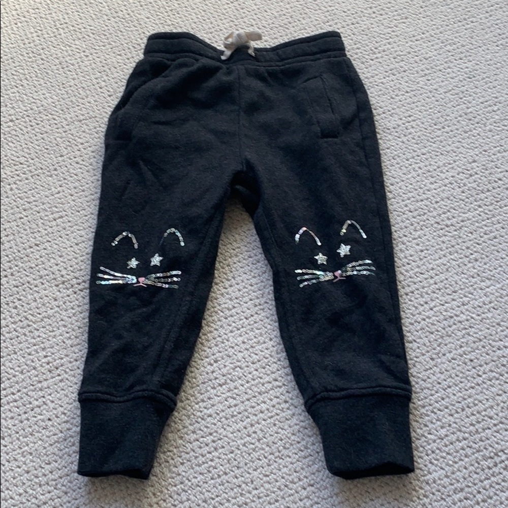 Crewcuts sweatpants with sequin cat detail. Sz 4